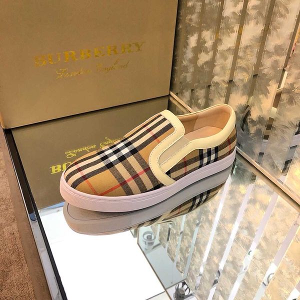 

high-end luxury fashion stardesigner triple men's brand party casual shoes driving loafers without laces lazy shoes size: 38-45 bser