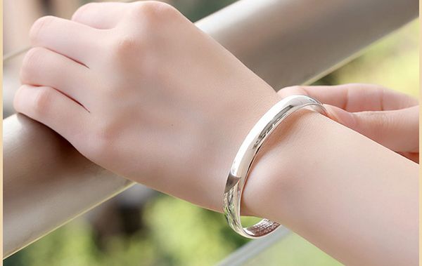 

women titanium steel korea style gold-plated bangle, Black