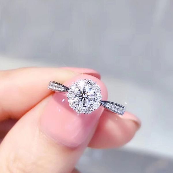 

aeaw brand diamond lotus ring 18k white gold 0.3ct flower diamond ring engagement for women, Golden;silver