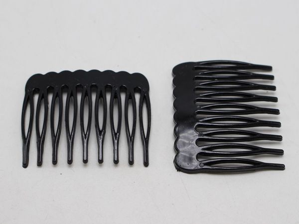 

50 light black plastic combs with magic grip 46mm, Golden;white
