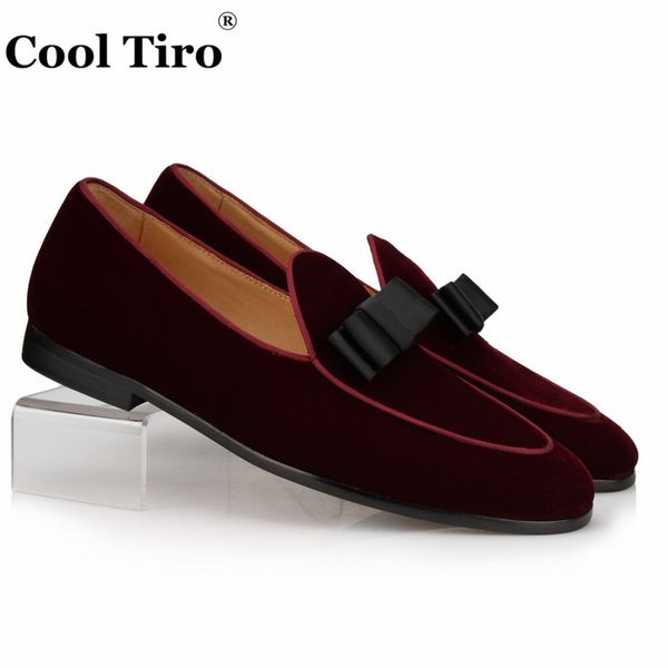 

burgundy velvet loafers with bow moccasins men slippers wedding men's dress shoes gentlemen casual flats genuine leather classic, Black