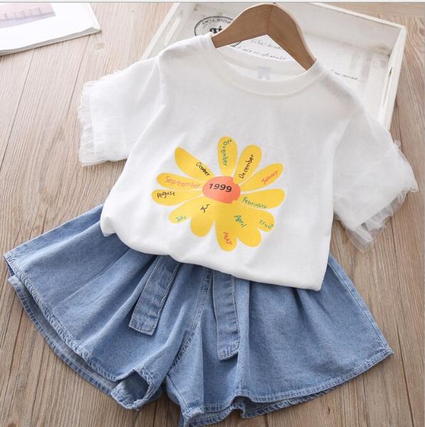 

children outfits 2020 summer girls sets daisy cotton t shirt with bow shorts kids suits wholesale, White