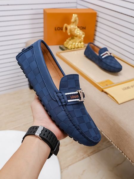 

2020 italian design men's formal dress shoes black blue brown luxury wedding shoes men's flat shoes office large size 38-45 iwagxz