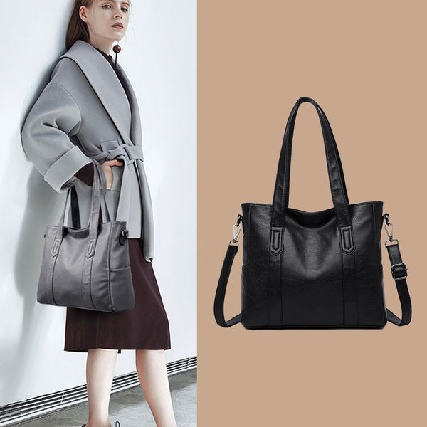 

large capacity shoulder bag women's bag new fashion lady's big portable messenger