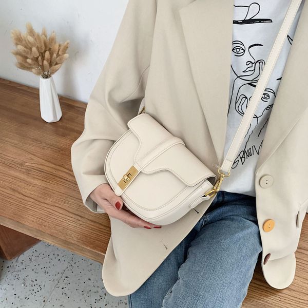 

fashion soft pu leather crossbody bags small women messenger bag vintage flap handbag 2020 designer female shoulder bag bolsas