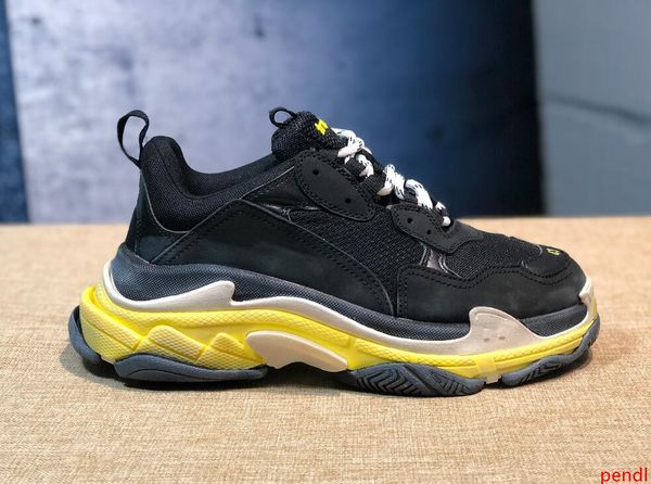 

paris 17fw fashion luxury designer women shoes dad shoes triple s 17fw sneakers for men women spring street couples chaussures daddy shoes