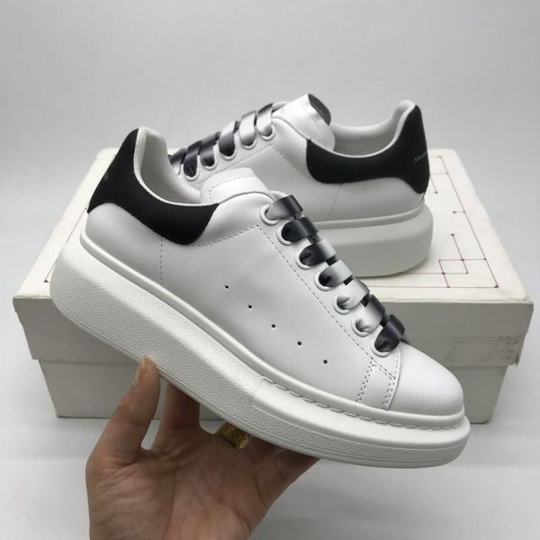 

2020 new box 3m designer shoes white transparent fashion oversize luxury sneakers leather shoes leather shoes luxury men and women, Black