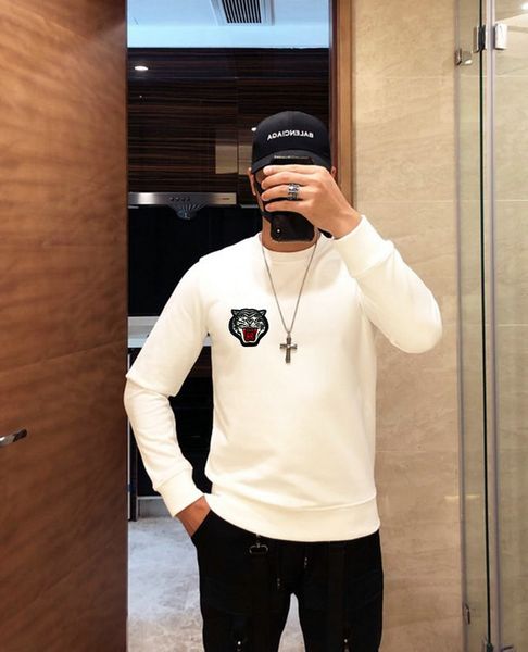 

20ss loewes mens designer hoodies luxury tiger embroidery brand logo fashion pullover casual comfort cotton sports sweatshirt, White;black
