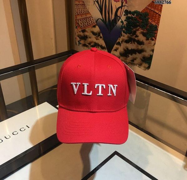 

2019 good quality vltn bo hat for women and men brand napback ba eball cap fa hion port football de igner hat hipping