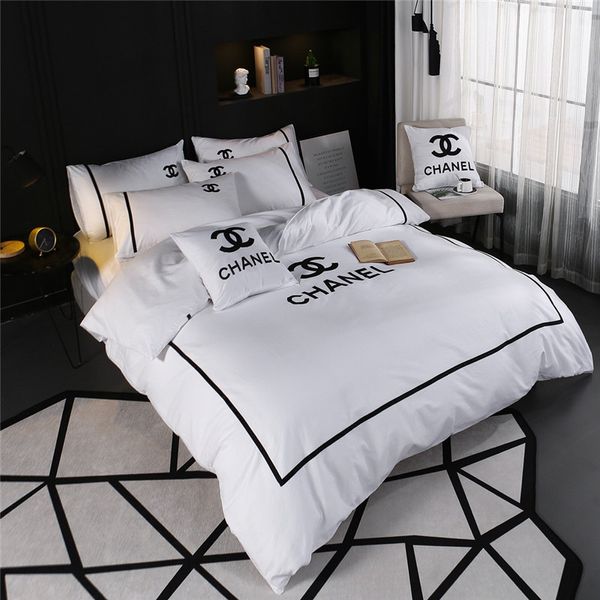 

2020 CC Queen Bed Cover одеяла чехлы наборы дизайнерских постельных принадлежностей пододеяльник 4 шт. костюм хлопчатобумажные модели вышивка домашний текстиль