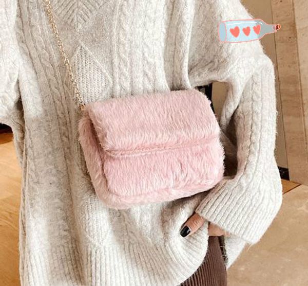 

bag female 2020 new simple retro wild shoulder messenger bag fur ins chain lamb fur bag in stock