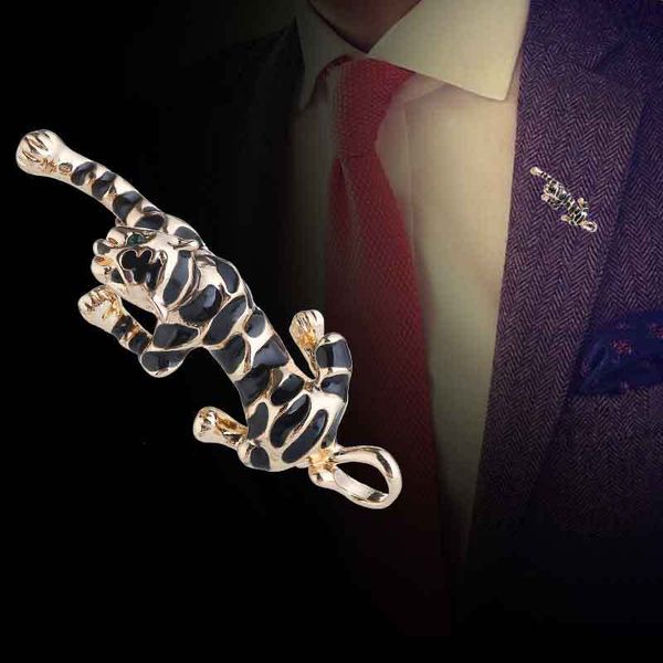 

personality original animal tiger brooch metal enamel pins clothing suit collar needle lapel pin male female jewelry accessories, Gray