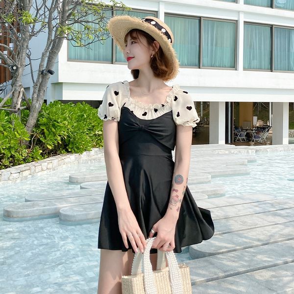 

2020 women's one-piece belly covering skinny conservative small chest gathering podium student swimming swim swimsuit suit, White;black