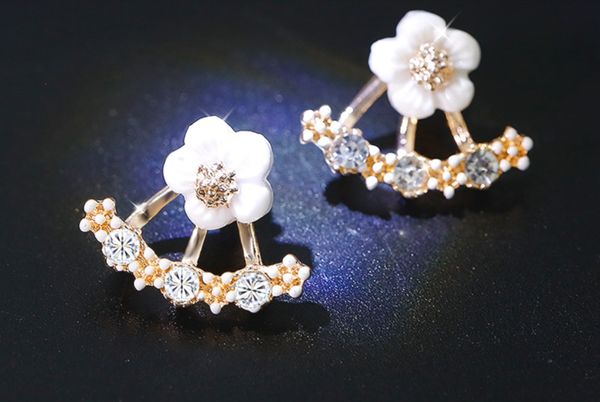 

s925 silver needle temperament net red earrings korean version fashion simple personality female style send to grilfriend, Golden;silver