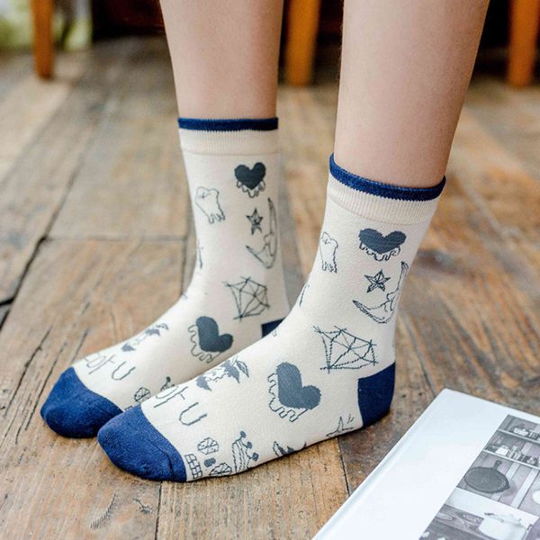 

spcity 2pairs граффити мультфильм harajuku короткие носки женщины симпатичные узорчатое хлопка носки смешные sporty прохладный дышащий искус, Black;white