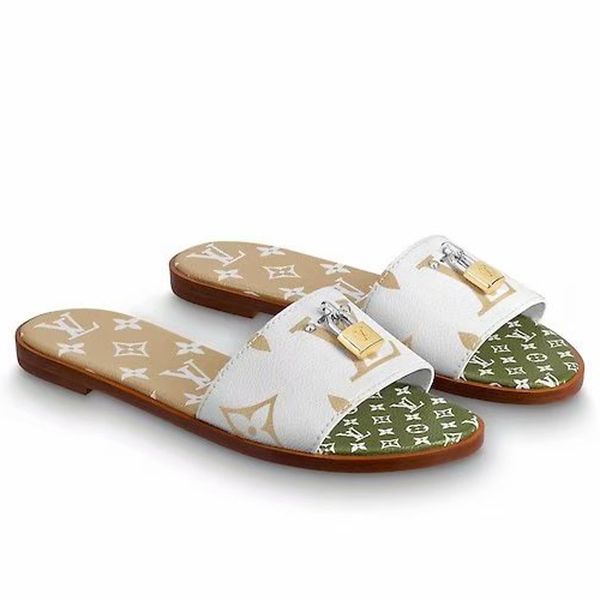 

Women's Slippers with New Style Printing in 2019 Printing process Women's Shoes Fabric: Special Preserved Skin Flat bottom slippers 35-42