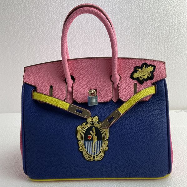 

2019 pu leather european america style embroidery butterfly three color women lock 30cm ladies handbag bag