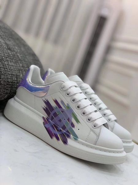 

2020 new kl5 ladies fashion sneakers outdoor sneakers couple models daily casual breathable sneakers belt box