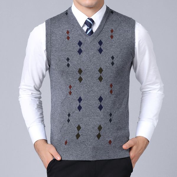 

2019 new fashion brand sweater for mens pullover v neck slim fit jumpers knit warm autumn korean style casual mens clothes, Black;white