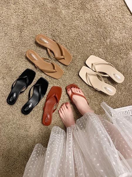 

net red slippers women wear 2020 new spring fashion square head female thin heel slippers, Black