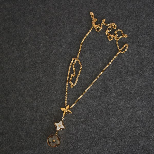 

Серый агат ожерелье женщина 14 К золотой клевер ожерелье Свадьба Любовник изящных