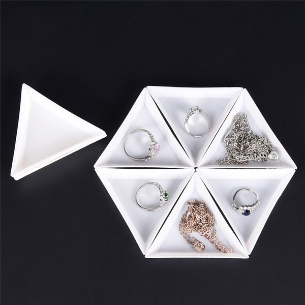 

10pcs/lot environmental pp white containers triangle plate for nail jewelry beads for beads display plastic tray packaging, Silver