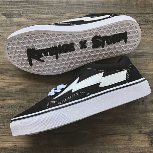 

new revenge x storm old skool designer cavnas sneakers womens men low cut skateboard red blue white black casual t01