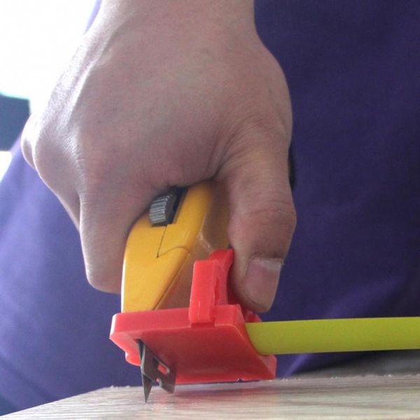 

1pc manual tape measure guide woodwork cut drywall tool cement board tile contractor