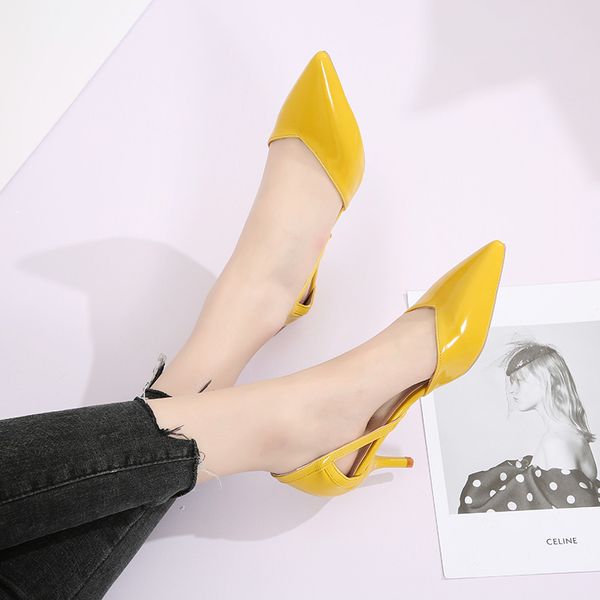 

2019 new korean version of the wild pointed openwork high-heeled shoes patent leather shallow mouth comfortable high heels, Black