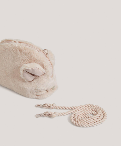 

2020 new cute little hamster messenger bag home korean plush wash bag cosmetic bags women makeup baga950#