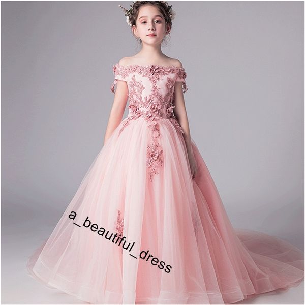 Rosa Perlendekoration Langes Blumenmädchenkleid Neues Mädchen Ballkleid Festzug Hochzeit Party Austauschkleid Ball Schönheit Sexy Schulterkleid FG1271