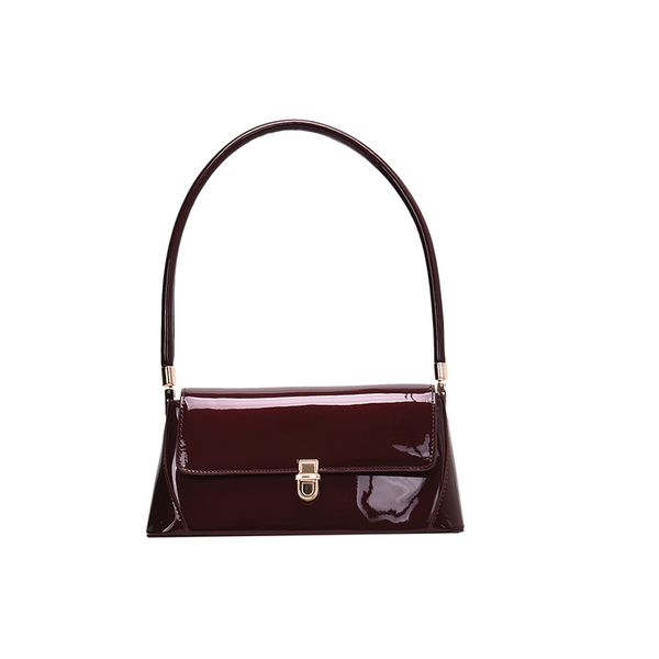 

french niche bag women's bag 2019 new tide korean version of the wild patent leather underarm fashion shoulder baguette