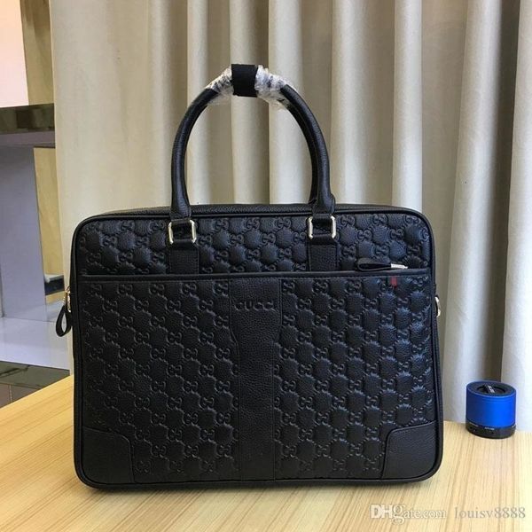 

classic fashion design bags are compact, easy to carry, hand bags with good leather quality number: 26 8079-1