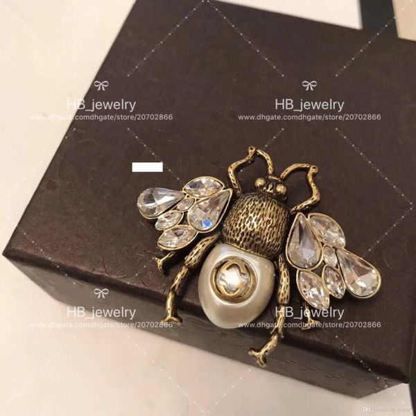 

popular fashion brand high version bee brooch for lady design women party wedding luxury jewelry with for bride whit box, Gray