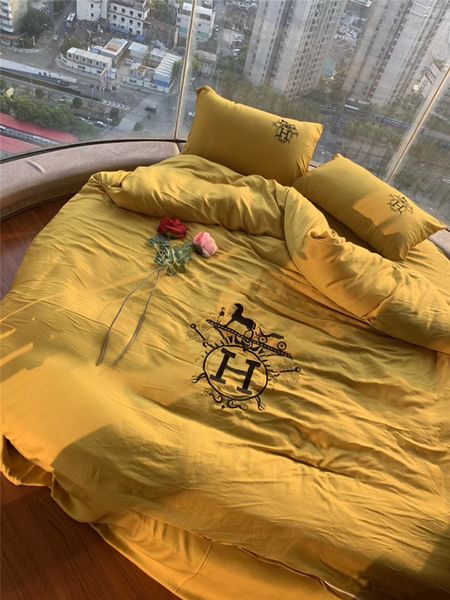H Logo Yellow Bedding Sets Simple Pure Color Queen Size Bed Cover