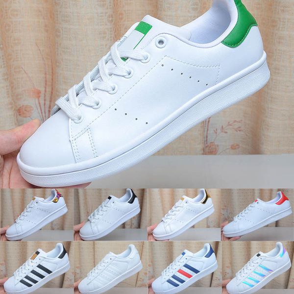 

2020 smith men women flats sneakers superstars green black white navy red green rainbow stan mens fashion leather shoes outdoor casual shoes