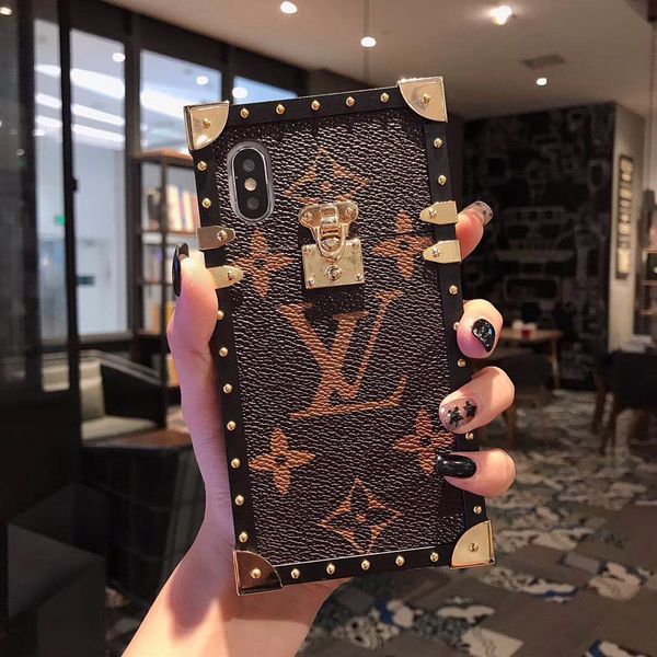 

Cases para Celulares mkors