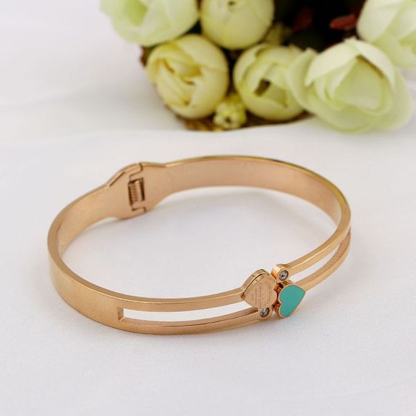 

wholesale-fashion double forever lover blue and white heart beautiful gold plate bangle for gift ing, Black