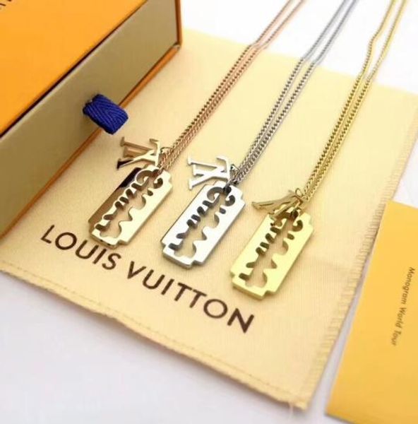 

Colares com Pingente big__wwe