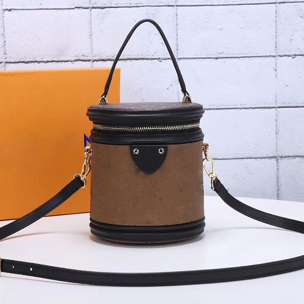 

5a quality 2019 new designer bag embossed round bucket bag portable crossbody bag designer handbag