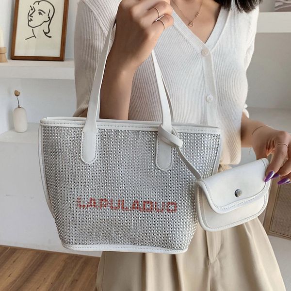 

large capacity casual totes 2020 new fashion casual women purse and handbags summer diamond shoulder messenger bags