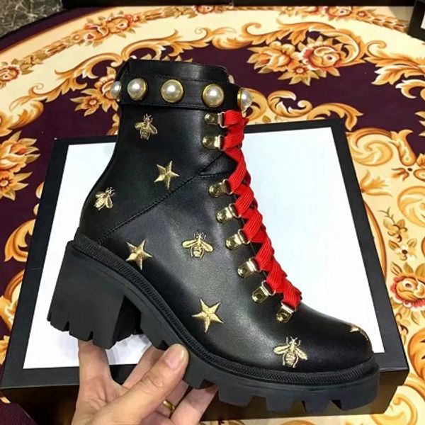 

latest martin boots fashion leather star women shoes woman leather short autumn winter ankle designer fashion brand women boots gu3, Black
