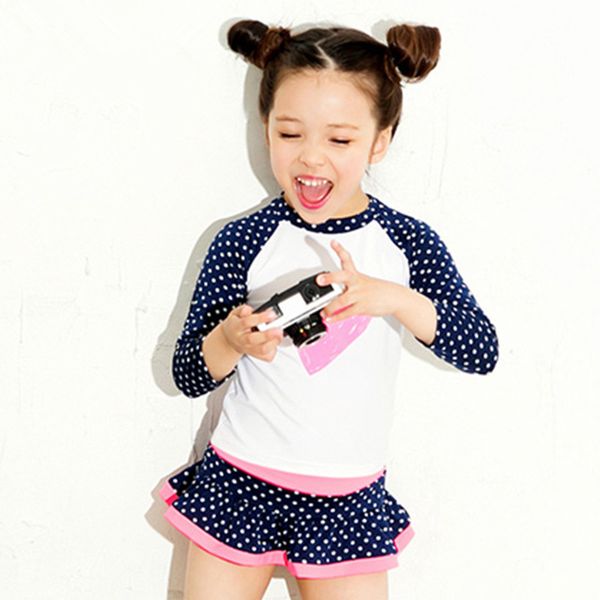 

children girls two pieces swimwear long sleeved swimsuit kids dot beach suit sports or outside swimming suit for 3-10 years old