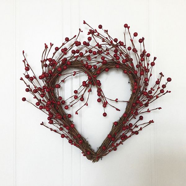 

40cm rattan artificial red berry heart shaped wreath decorative christmas home door wreath flores artificiales