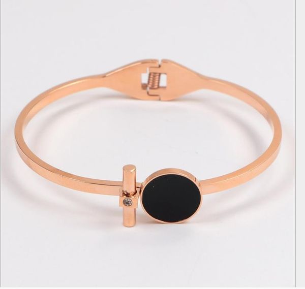 

korean version single diamond bracelet rose gold female titanium steel round black round brand letter bracelet 18k gold jewelry, Golden;silver