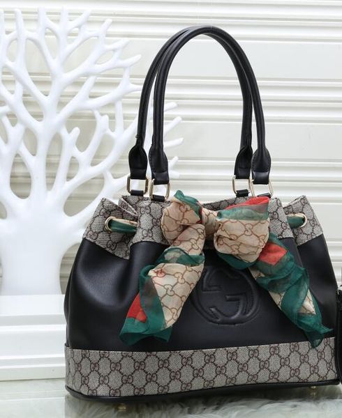 

19ss new style fashion Cross Body shoulder bag nmd Famous designers handbags love handbags backpupreme backpack