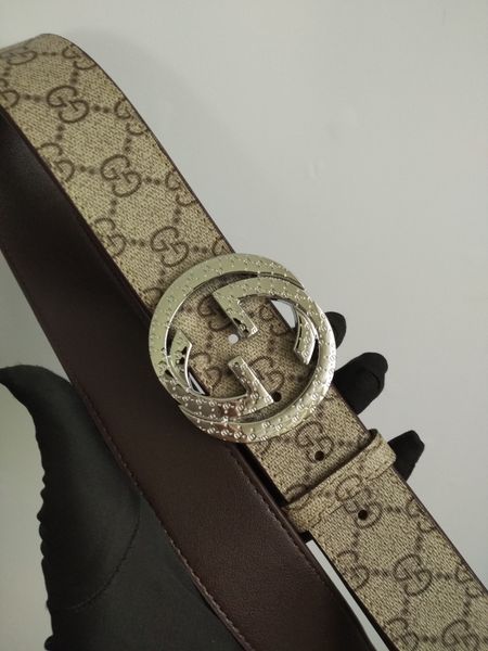 

2020 fashion real leather smooth buckle belts men design belts style waistbands without box, Black;brown