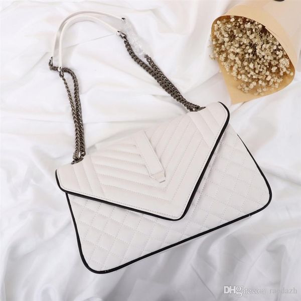 

the latest counters are in sync with the color, every day is different, day by day, white with black, simple atmosphere