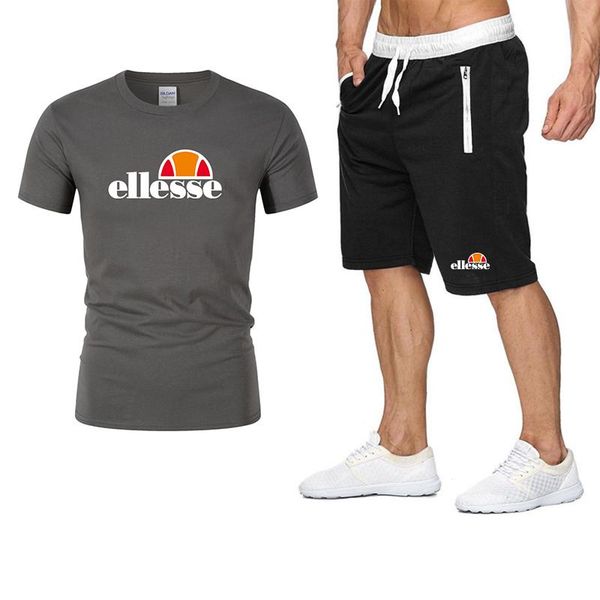 

2019 de igner luxury men track uit ummer t hirt pant port wear fa hion ca ual et hort leeve running jogging plu ize