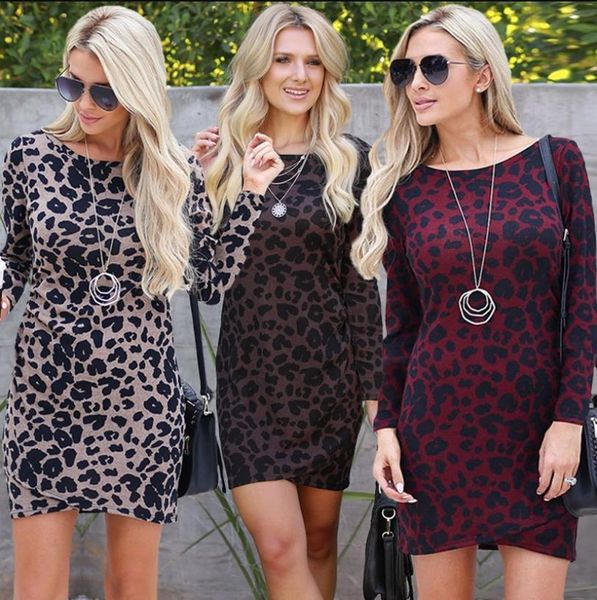 

spring/summer 2019 leopard print dress with long sleeves and round collar, Red